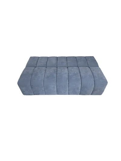 Show Alex Bench front view