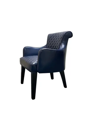 Show Aria Chair alternate view