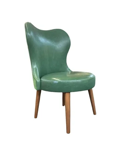 Show Dafny Chair alternate view