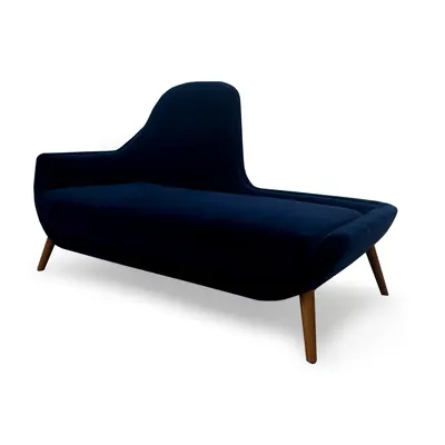 Show Evelyn Chaise alternate view