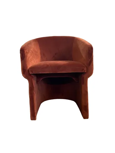 Show Magna Chair front view