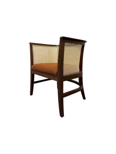 Show Tower Chair front view