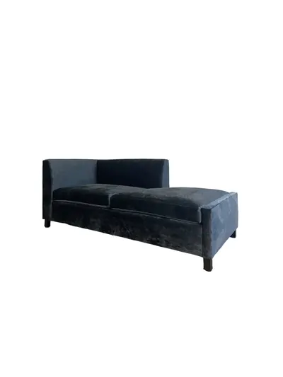 Show Valencia Chaise front view