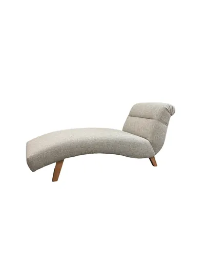 Show Walker Chaise front view